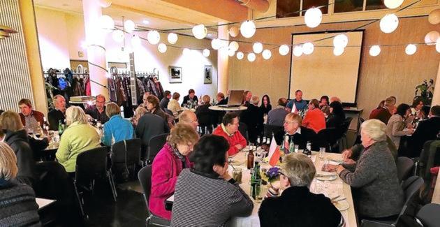 Kulinarischer Genuss und Geselligkeit gehören beim Bigos-Essen der Deutsch-polnischen Gesellschaft zusammen. Foto: dk